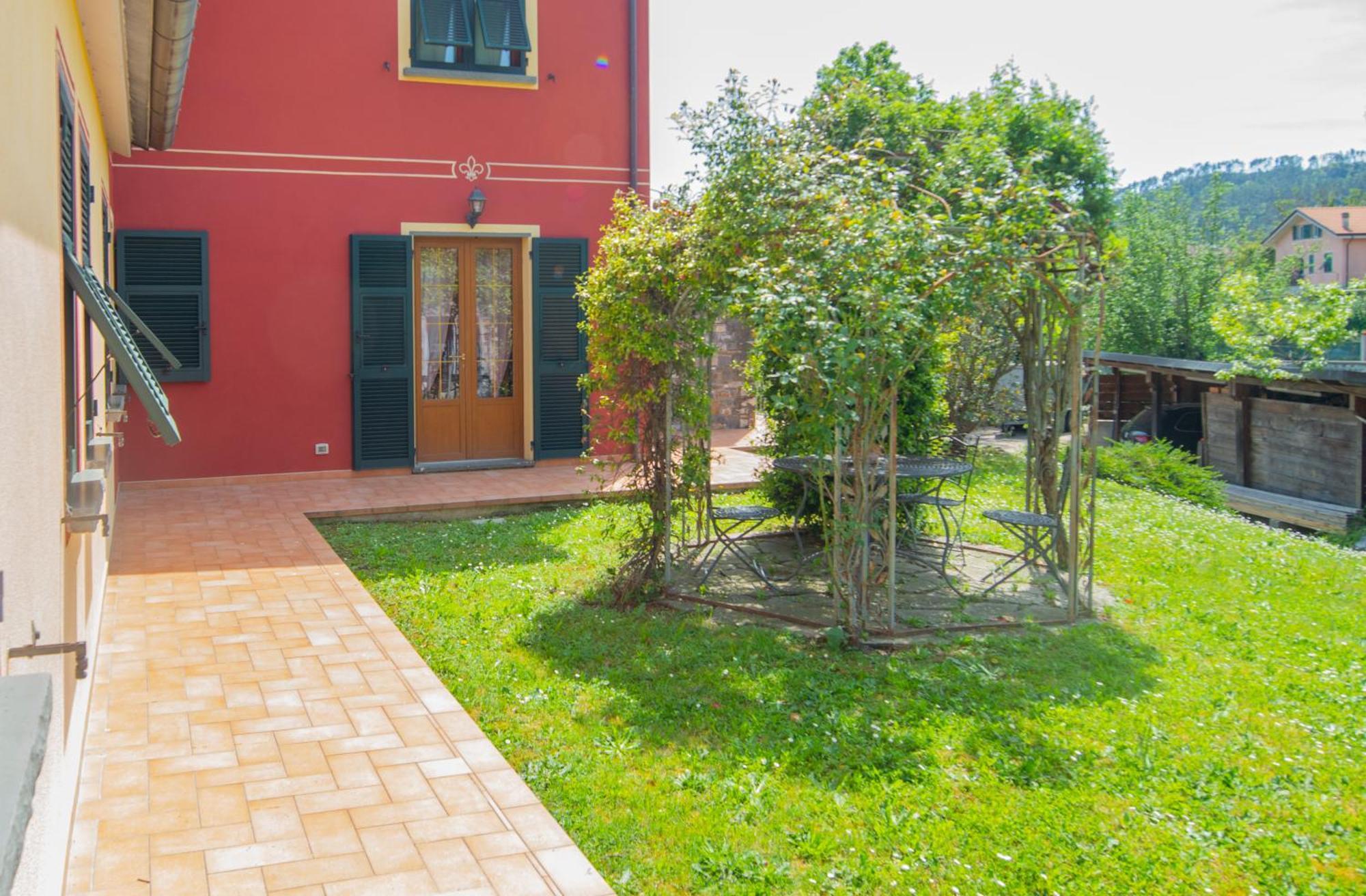 Hotel Il Vecchio Noce Brugnato Exterior foto